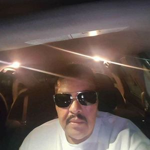 Meet your Posher, Adolfo